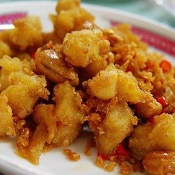 椒盐鸡 ไก่ทอดพริกเกลือ