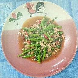 ผัดผักบุ้งหมูสับ(กับข้าว)