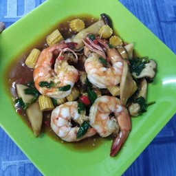 ผัดกระเพรากุ้ง(กับข้าว)