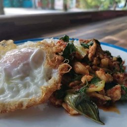 กะเพราสองอ้วน