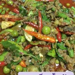 แกงเผ็ดเนื้อสับ