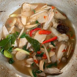 ต้มยำไก่