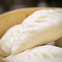 ซาลาเปาไส้ผักแห้ง(ลูก)