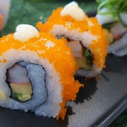 Sachi sushi ปลาวาฬ ซูชิ