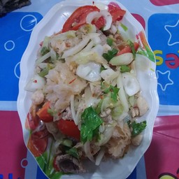 ยำวุ้นเส้นรวมมิตรทะเล