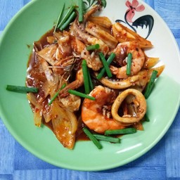 ผัดพริกเผาทะเล(กับข้าว)