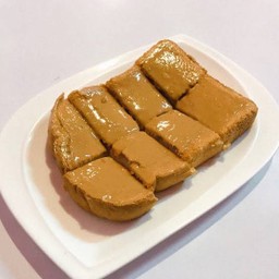 ขนมปังปิ้งเนยถั่ว