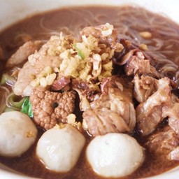 ก๋วยเตี๋ยวหมู (พิเศษ)