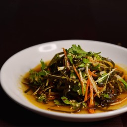 Seaweed salad