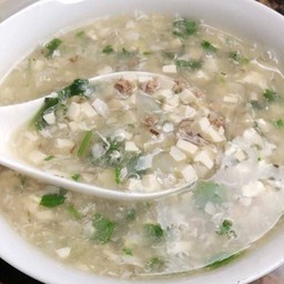 西湖牛肉羹 ซุ๊ปเนื้อเต้าหู้