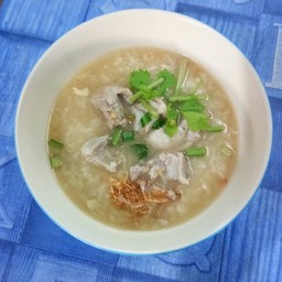 ข้าวต้มกระดูกอ่อน