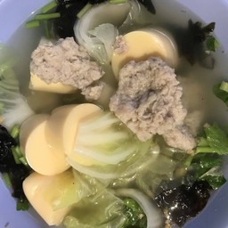 แกงจืดเต้าหู้หมูสับ