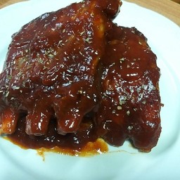 ซี่โครงหมูย่างบาร์บีคิว BBQ pork ribs