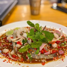 ยำหมึกสาย+กุ้งสด