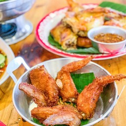 ปีกไก่ทอด