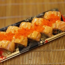 Spicy Salmon Roll