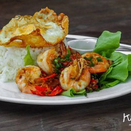 ข้าวพริกเกลือกุ้ง