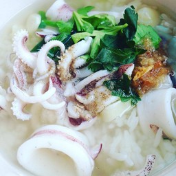 ข้าวต้มปลาหมึก