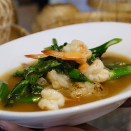 ราดหน้ากุ้ง