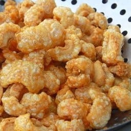 แคปหมูติดมัน