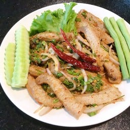 น้ำตกหมู