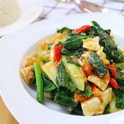 (กับข้าว) คะน้าผัดไข่เค็ม