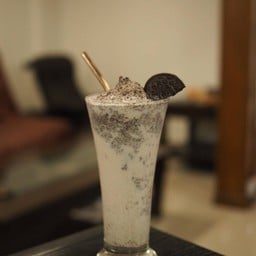 บ้านน้ำ-ขนม