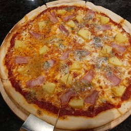 พิซซ่าฮาวายเอียร