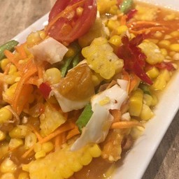 ตำข้าวโพดไข่เค็ม