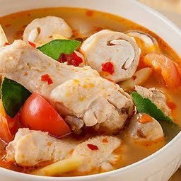 ต้มยำไก่ใส่เห็ด