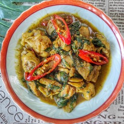 คั่วไก่ใบยี่หร่า