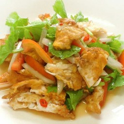 ยำไข่ดาว