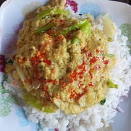 ผัดผงกระหรี่หมู