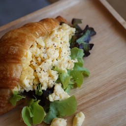 Scrambled Egg Croissant