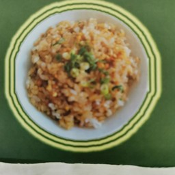 ข้าวกระเทียม