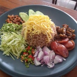 ก๋วยเตี๋ยวปลาบ้านบึงตาก&และอาหารตามสั่ง