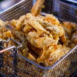 ไก่เขย่าแซ่บเว่อร์