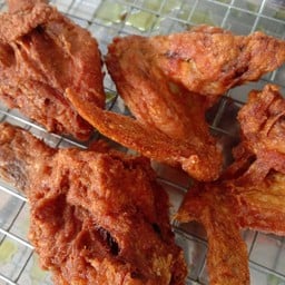 ไก่ทอดสมุนไพร