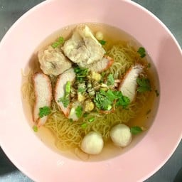 ข้าวหมูแดงโซ้ยตี๋แม่ยุพิน ข้างบิ้กซีบางปะกอก