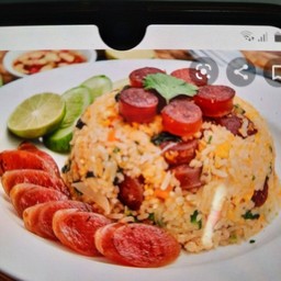 ข้าวผัดกุนเชียง
