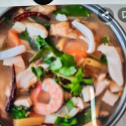 ต้มยําทะเลน้ําใส