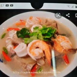 ต้มยํารวมมิตรน้ําใส