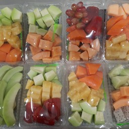 The coffee and Fruit หน้าวัดบึงทองหลาง