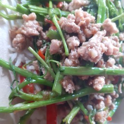 ผักบุ้งหมูสับ+รากข้าว