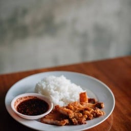 ข้าวหมูทอด