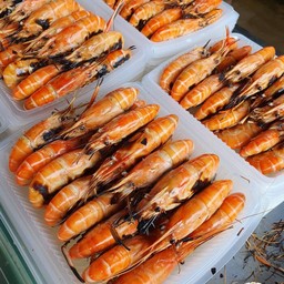 ปูม้าคึกคักมหาซน ตลาดศาลปู่ดำ