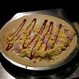 พริกเผาหมูหยองแฮม (พริกเผาจะใส่มากหรือน้อยให้แจ้งร้านค้าทำตามสูตรค่ะ)