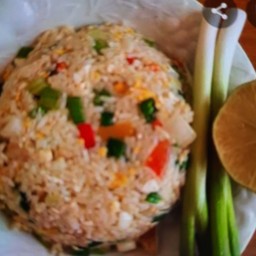 ข้าวผัดไก่