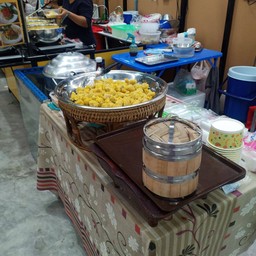 หม้อเดือด ขนมจีบไก่ หมู่บ้าน ชมฟ้า