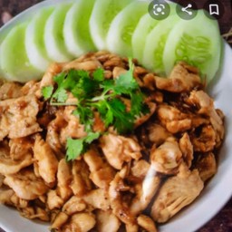 ไก่กระเทียมพริกไทยเป็นกับข้าว